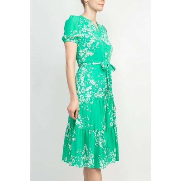 NWT Nanette Lepore V-Neck Short Sleeve Tie Waist Floral A-Line Crepe Dress 10 - Picture 3 of 12